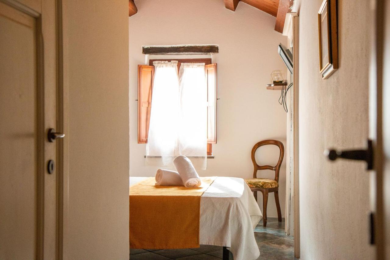 Hotel S'Ammentu House Bosa Zewnętrze zdjęcie