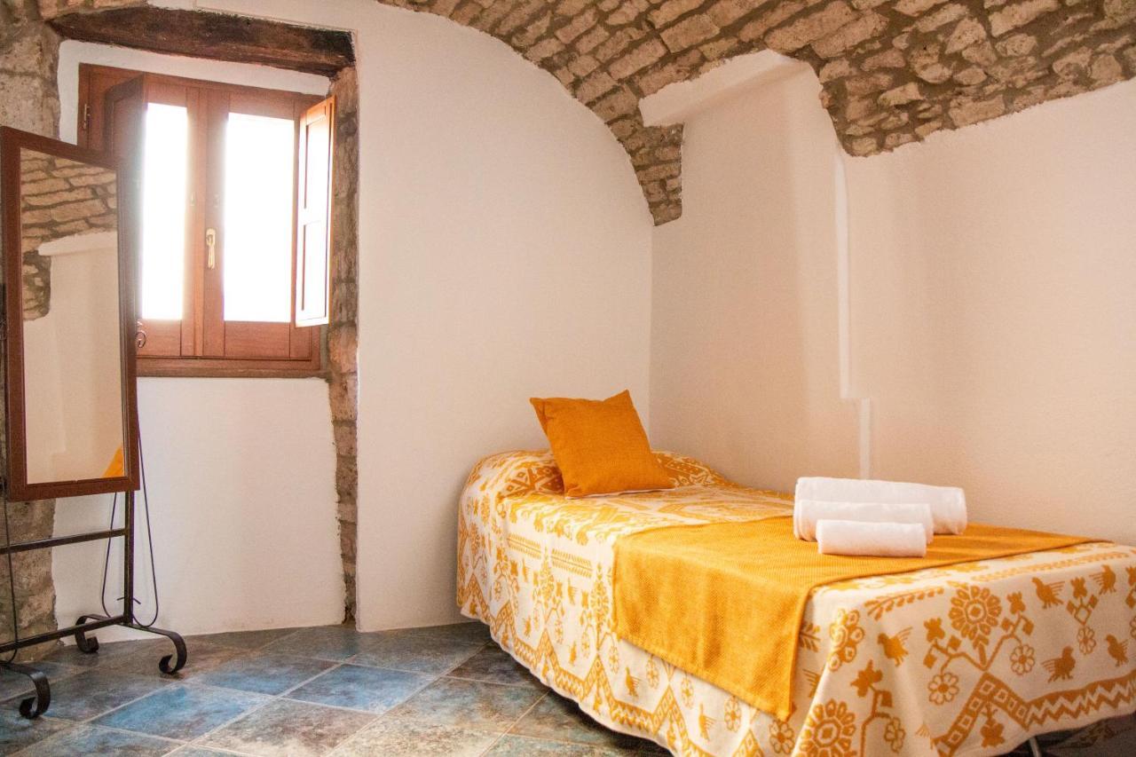 Hotel S'Ammentu House Bosa Zewnętrze zdjęcie